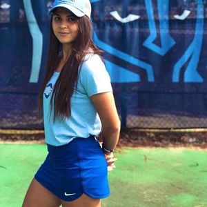 Meet your Posher, Laís